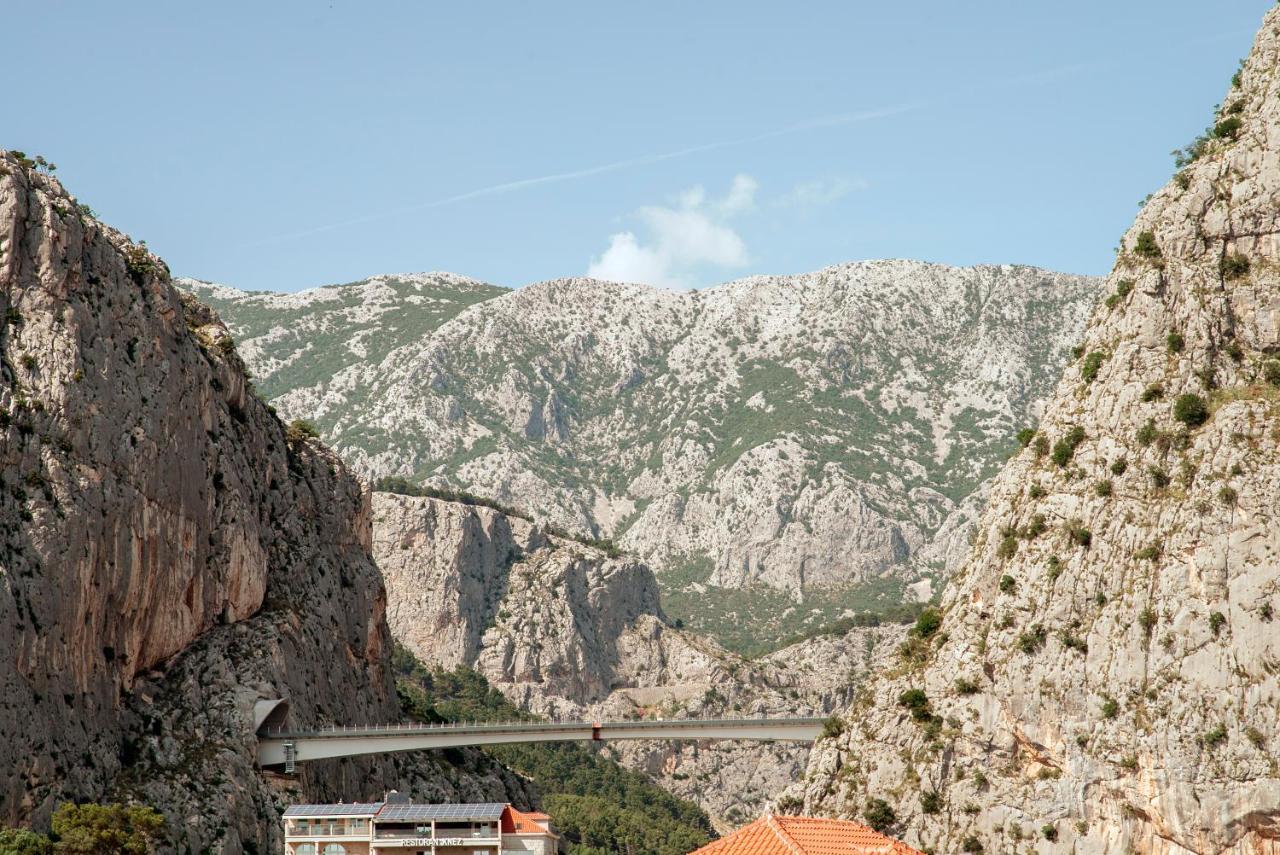 Apartment Vito Omiš Exterior foto